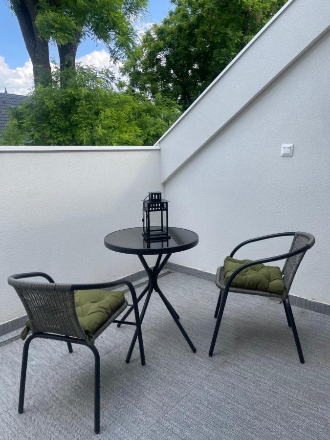 Christy'S House Διαμέρισμα Ντέμπρετσεν Εξωτερικό φωτογραφία